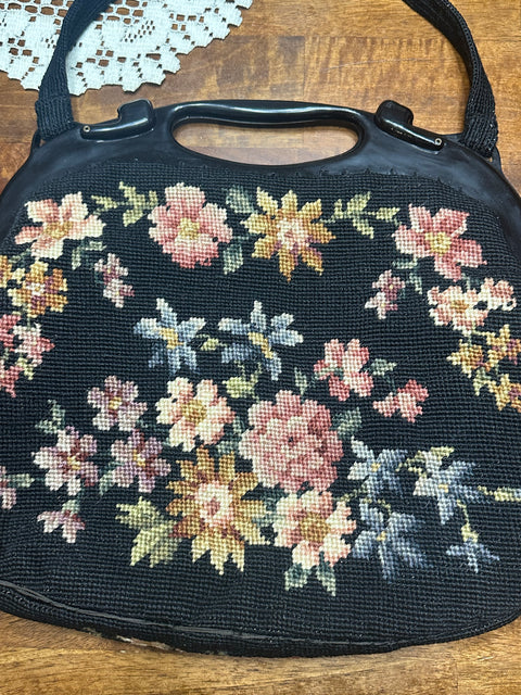 Vintage 50s/60s Needlepoint Floral Handbag