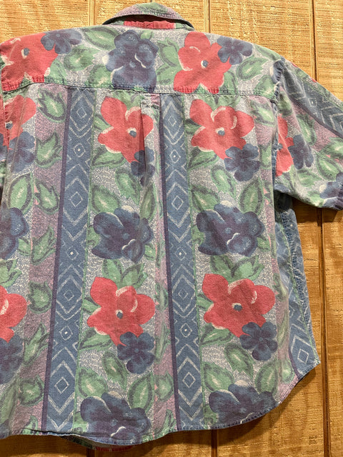 Vintage 80s Faded Blue Floral Patterned Button-Up Shirt (M)
