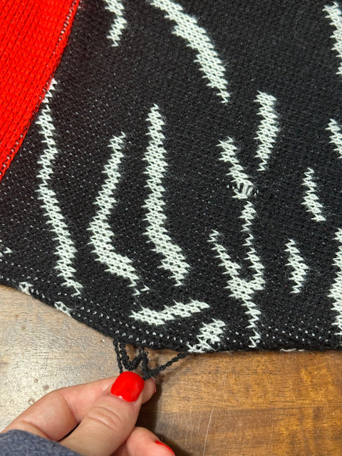 Vintage 80s Red Black Tiger Statement Sweater (L/XL)