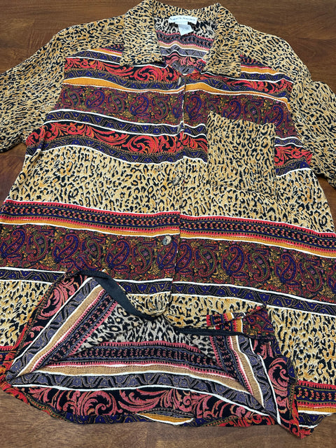 Vintage 80s Rayon Abstract Cheetah Print Button-Up ('8')