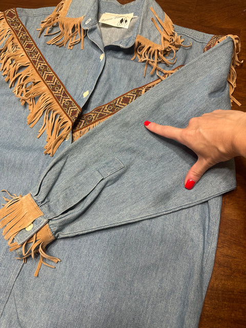 Vintage 80s Western Fringe Denim Rodeo Button-Up (~M)