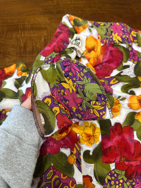 Vintage 80s Abstract Floral Patterned Button-Up Shirt (M)