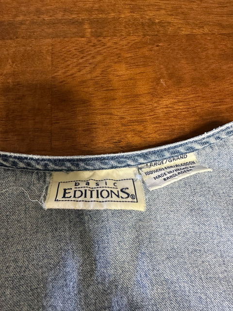 Vintage 90s Denim Floral Button-Up Shirt ('L')