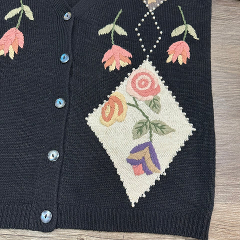 Vtg Spice of Life Embroidered Floral Cardigan (~M+)